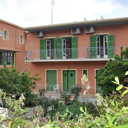 Barbayiannis Appartement *